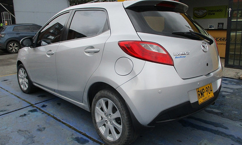 Mazda 2   1500Cc  Mt...