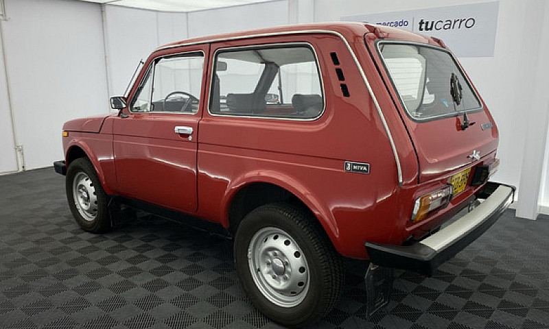 Lada Niva 1.6 2121...
