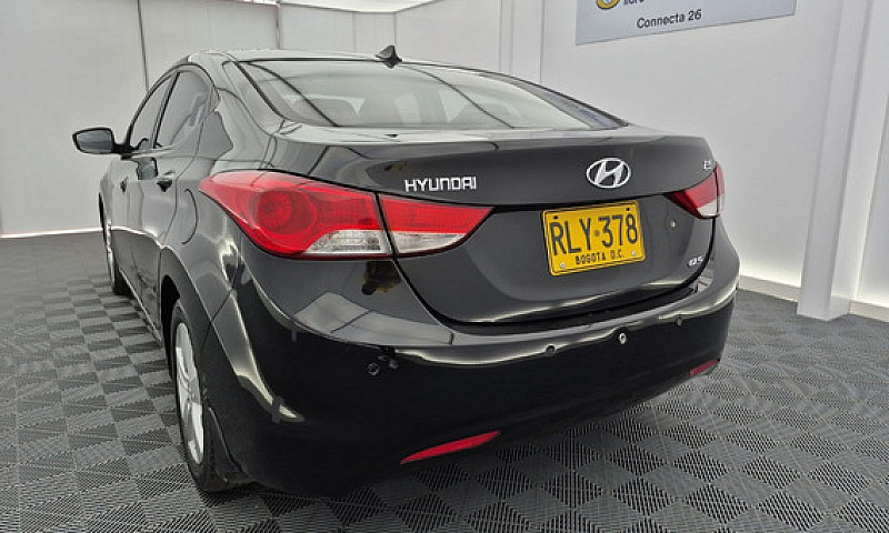 Hyundai Elantra 1.8 ...