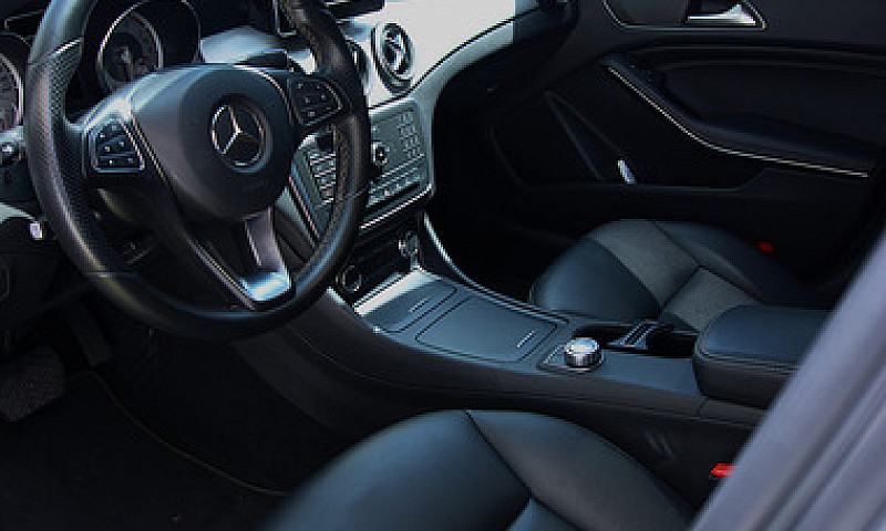 Mercedes-Benz Clase ...