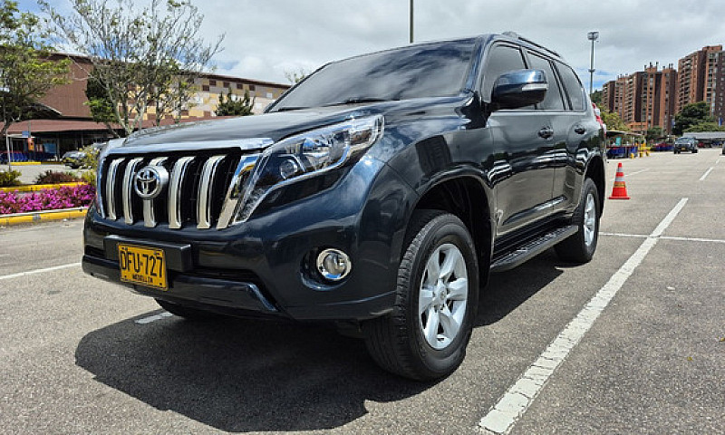 Toyota Prado 3.0 Tx-...