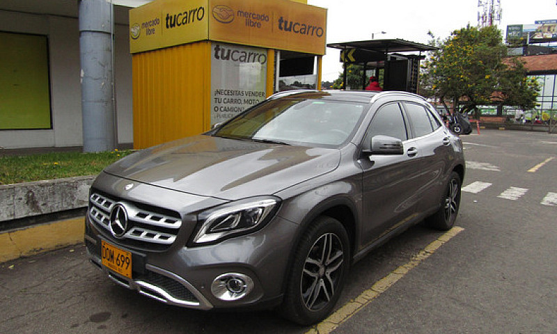 Mercedes-Benz Clase ...
