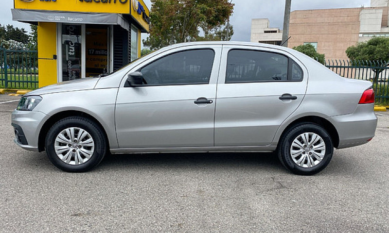Volkswagen Voyage 1....