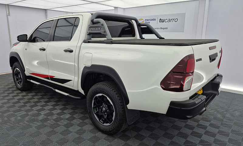 Toyota Hilux 2.8 Grs...