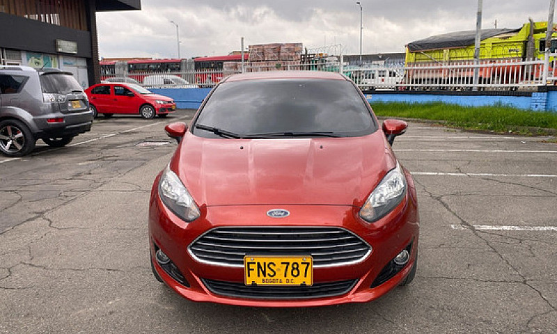 Ford Fiesta 1.6 Tita...