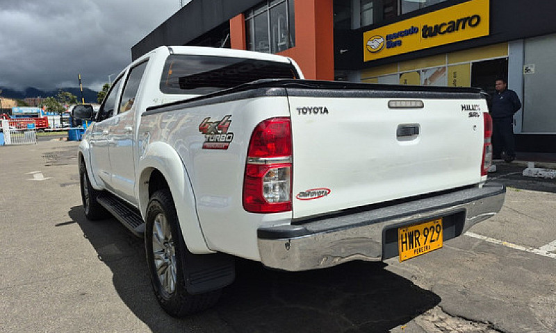 Toyota Hilux 3.0 At ...