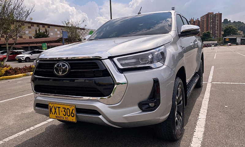 Toyota Hilux 2.8 At ...