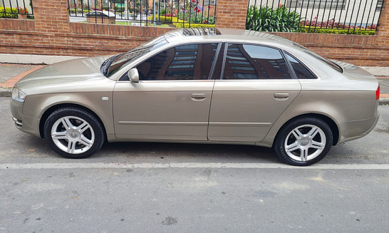 Audi A4 2.0 Tfsi...
