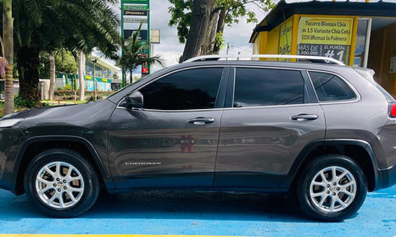 Jeep Cherokee 3.2 Lo...