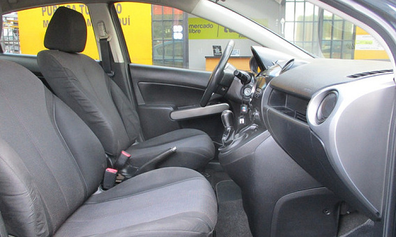 Mazda 2   1500Cc Mt ...