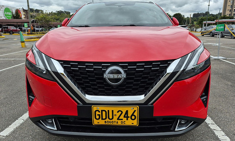Nissan Qashqai 1.3 E...