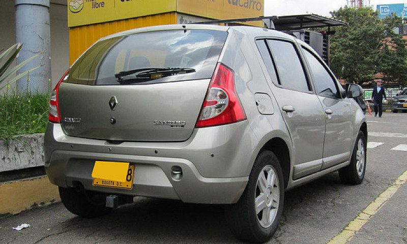 Renault Sandero 1.6 ...