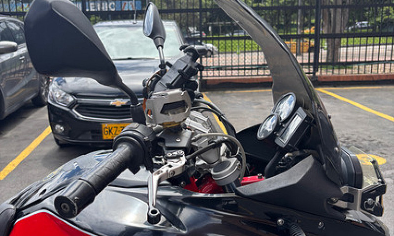 Bmw F700 Gs Versión ...