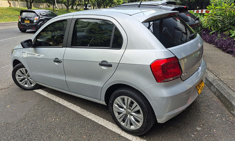 Volkswagen Gol 1.6 T...