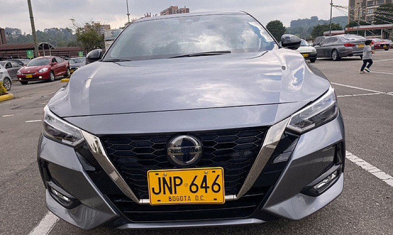 Nissan Sentra 2.0 At...