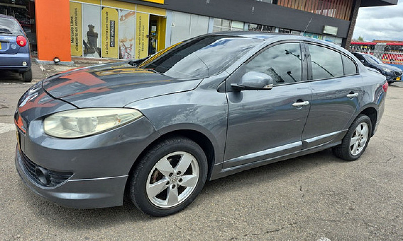 Renault Fluence 2.0 ...