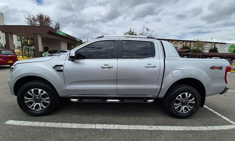 Ford Ranger 3.2 Limi...