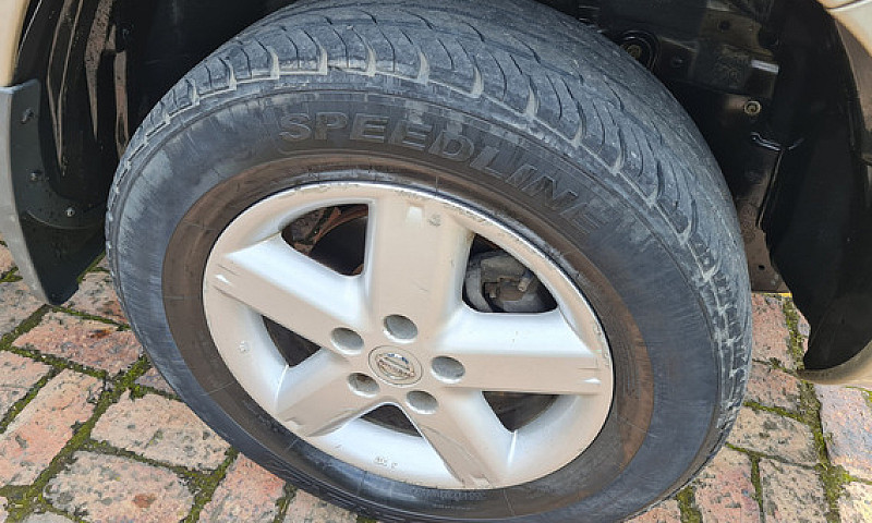 Nissan X-Trail 2.5Cc...