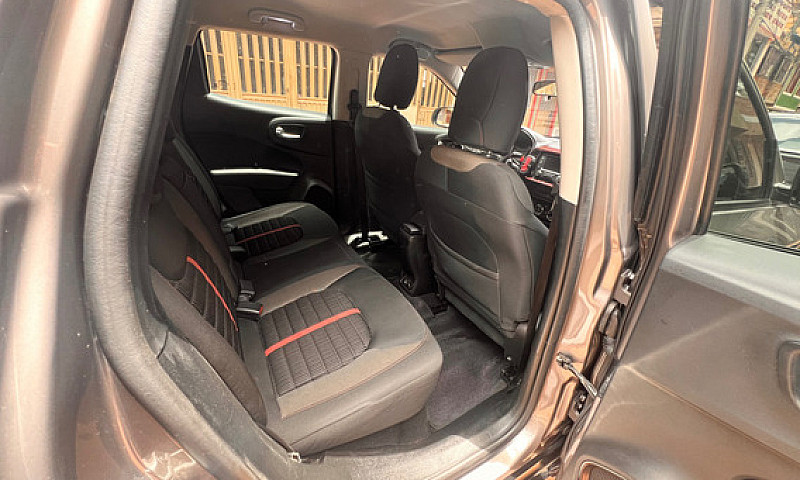 Ram 1000 Doble Cabin...