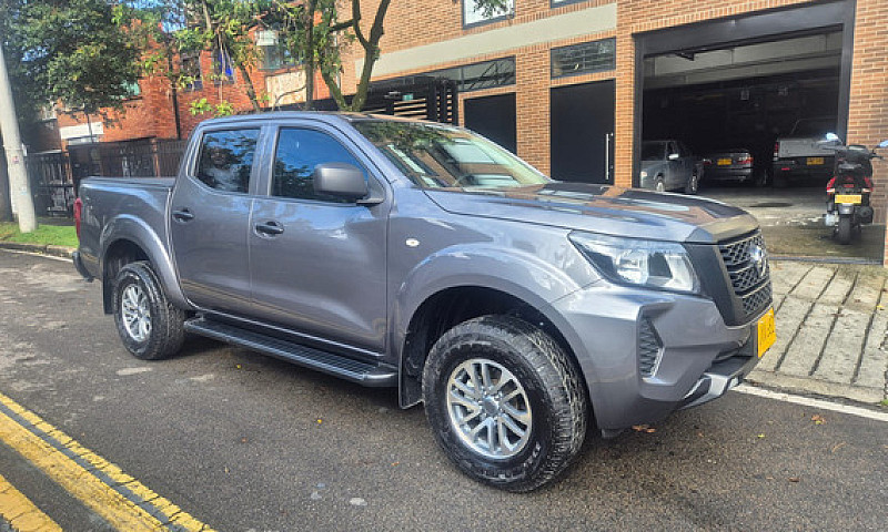 Nissan Frontier 2.5 ...