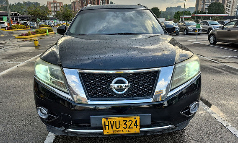 Nissan Pathfinder 3....