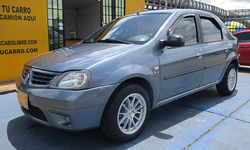 Renault Logan Famili...