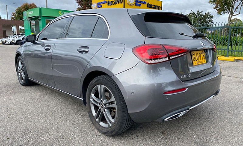 Mercedes Benz A200 1...