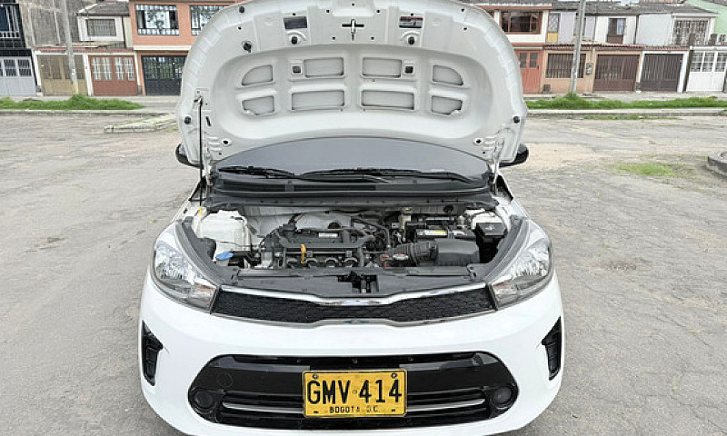 Kia Soluto, Emotion ...