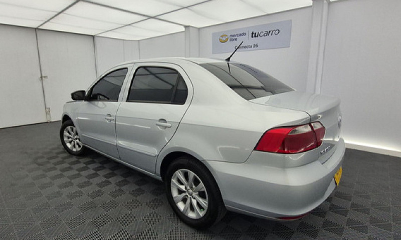 Volkswagen Voyage 1....