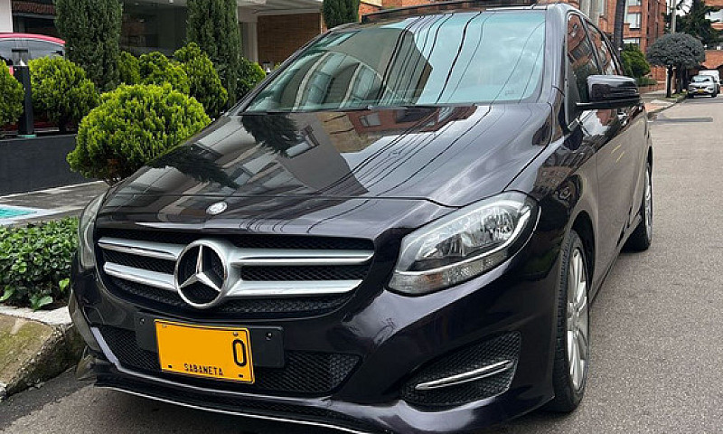 Mercedes-Benz Clase ...