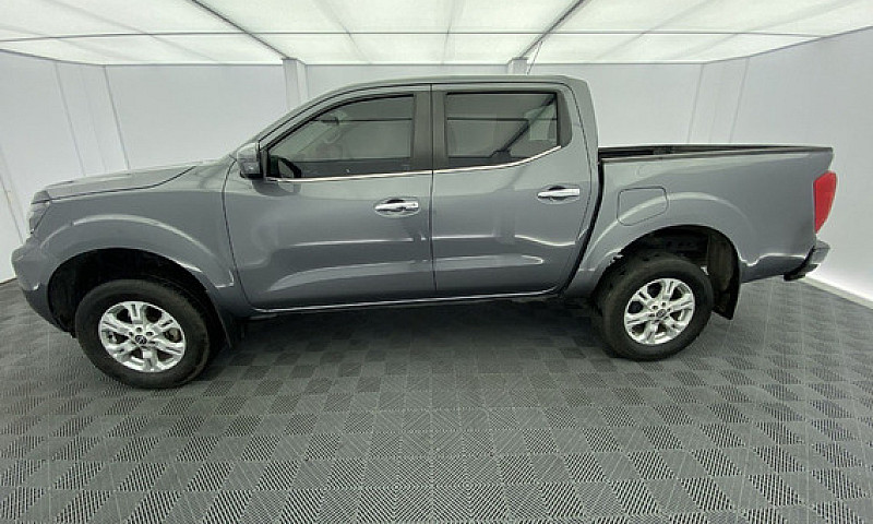 Nissan Frontier 2.5 ...