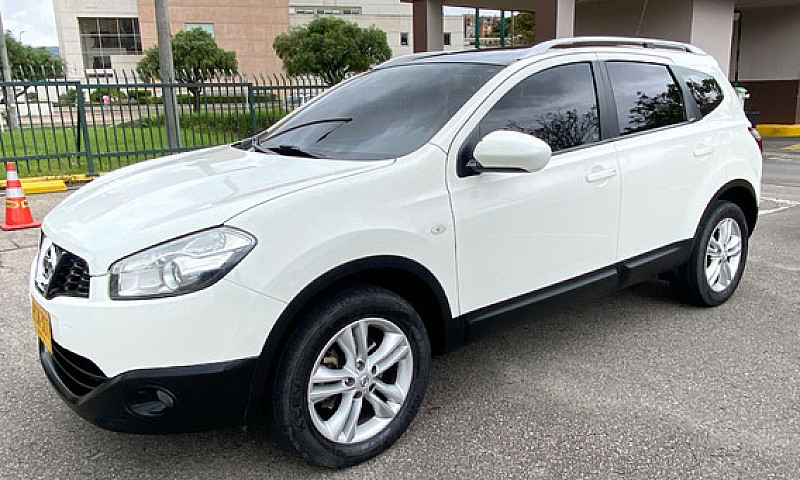 Nissan Qashqai 2 2.0...