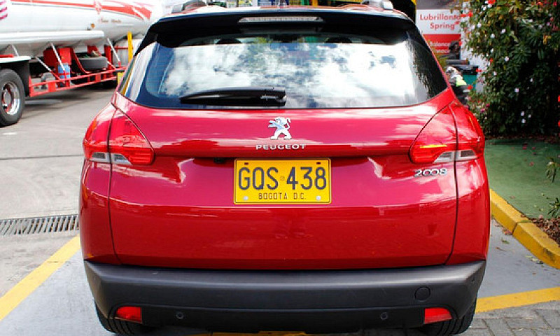 Peugeot 2008 1.6 At...