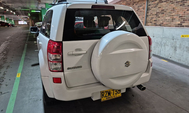 Suzuki Grand Vitara ...