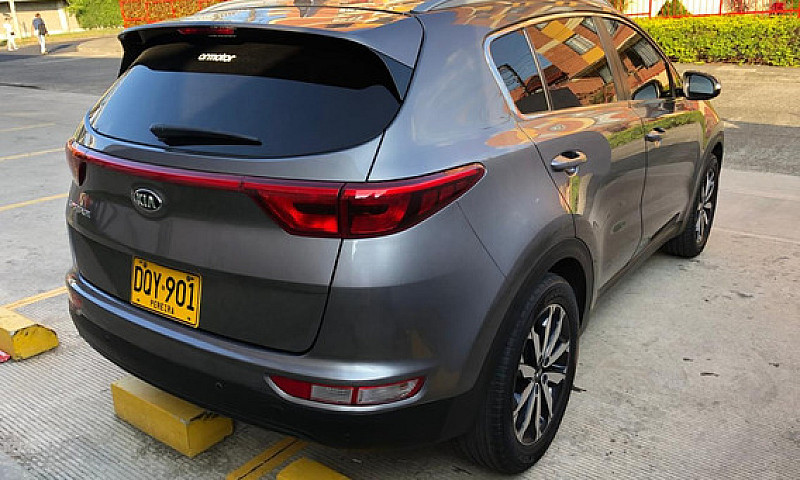Kia Sportage 2.0 Emo...