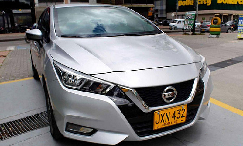 Nissan Versa 1.6 Sen...