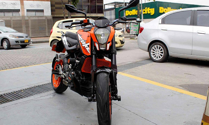 Ktm Duke 200 2021...