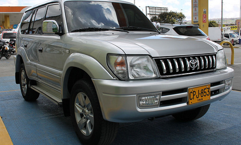 Toyota Land Cruiser ...