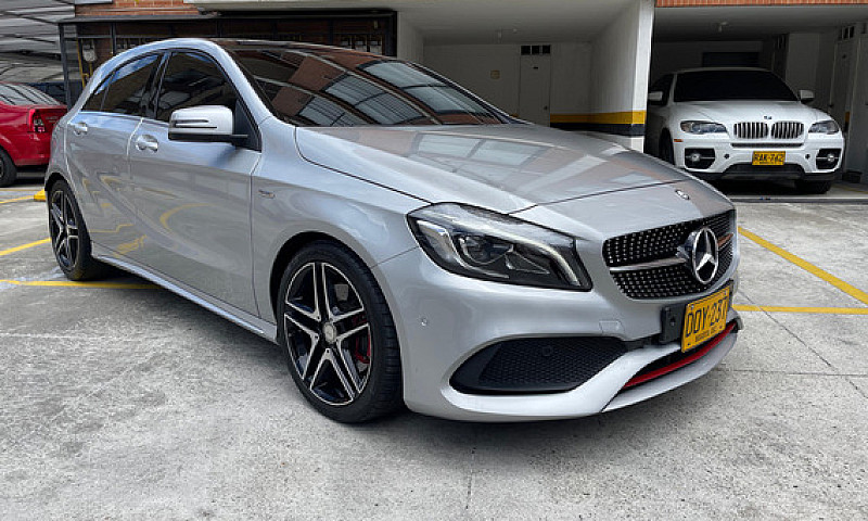 Mercedes-Benz Clase ...
