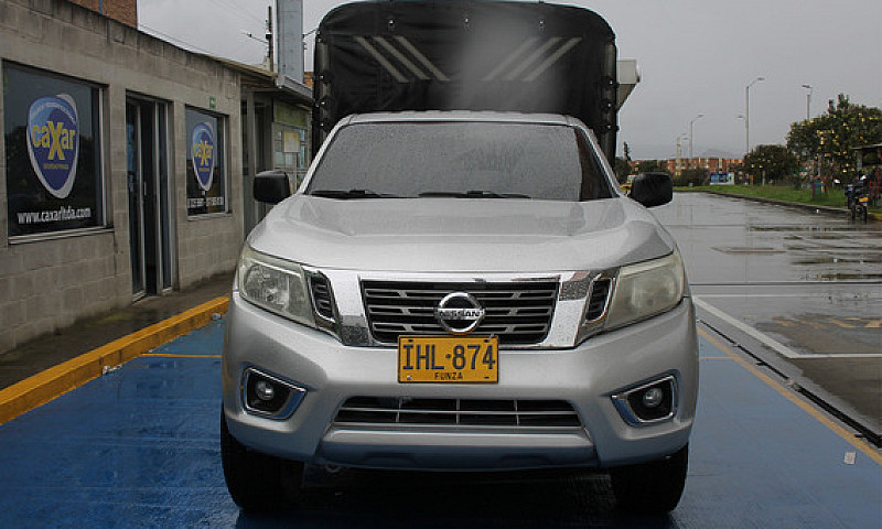 Nissan Frontier 2.5 ...