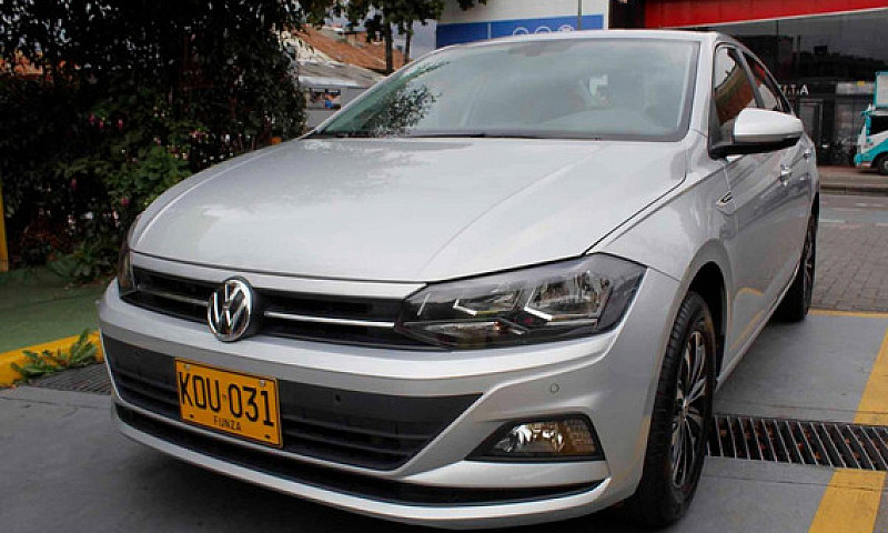 Volkswagen Virtus 1....