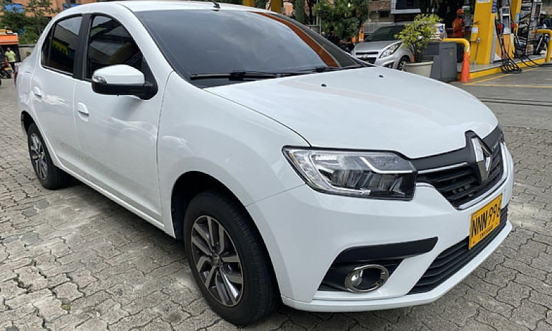 Renault Logan 1.6 Ze...