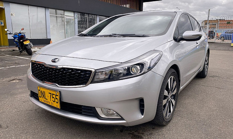 Kia Cerato Pro Sx Mt...