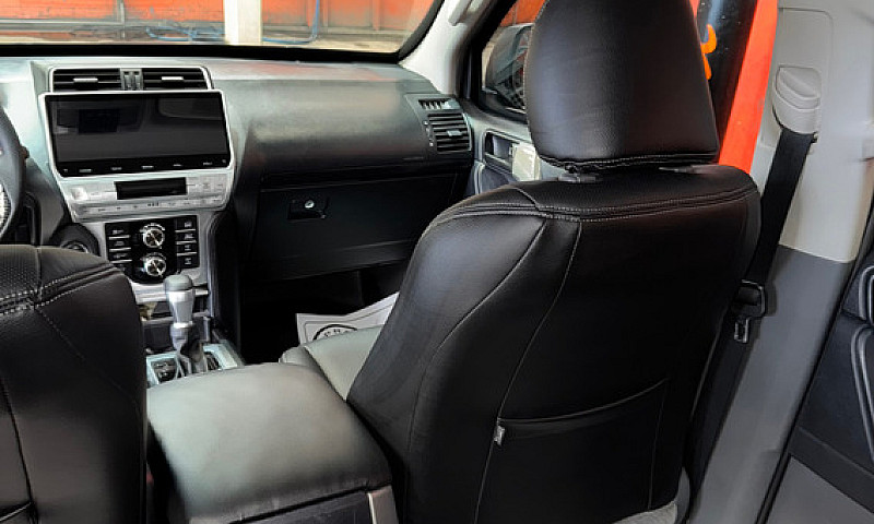 Toyota Prado 3.0 Tx...