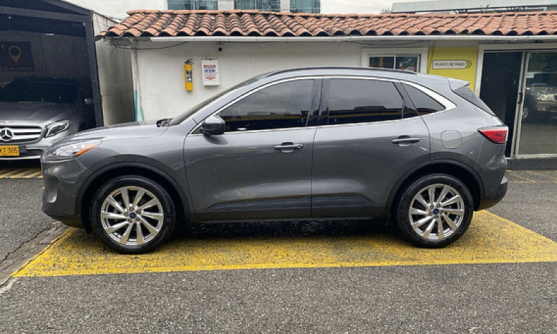 Ford Escape 2.5 Tita...