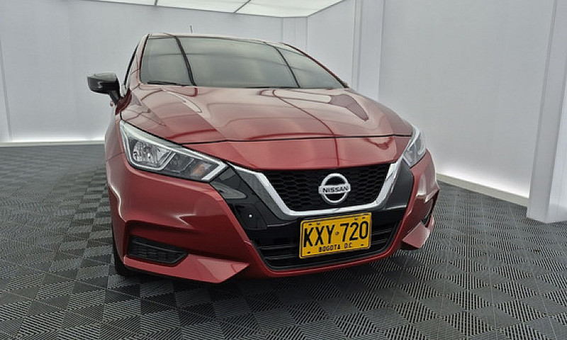 Nissan Versa 1.6 Sen...