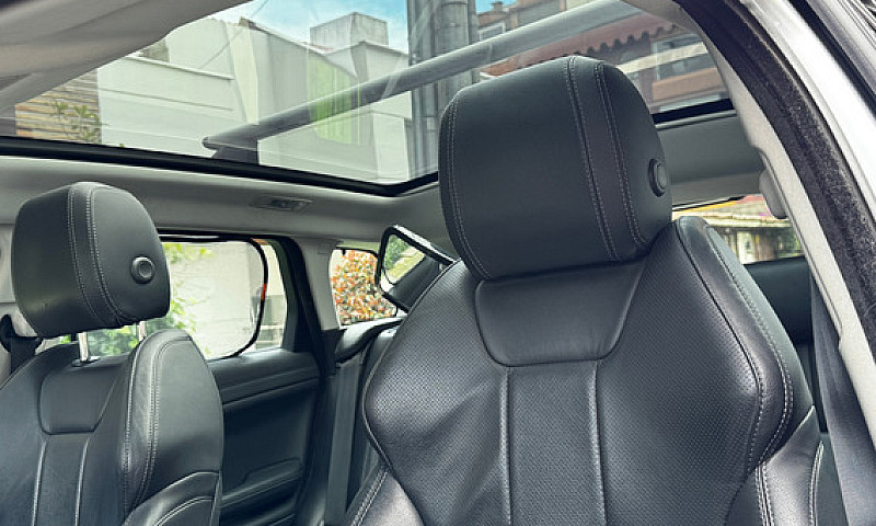 Land Rover (Range Ro...