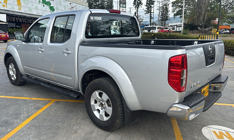 Nissan Navara 2.5 Hi...