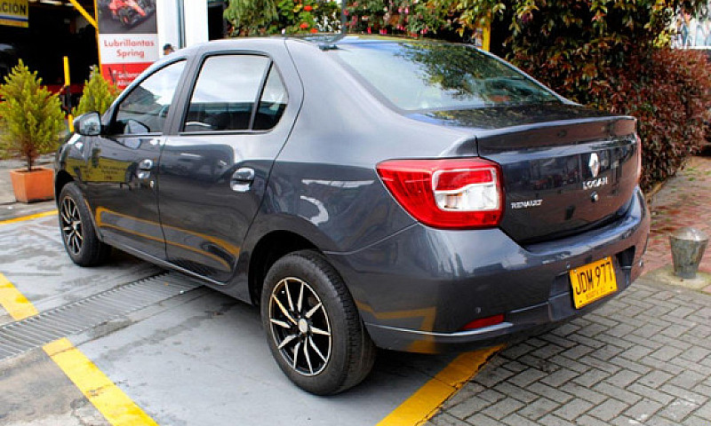 Renault Logan 1.6 Pr...