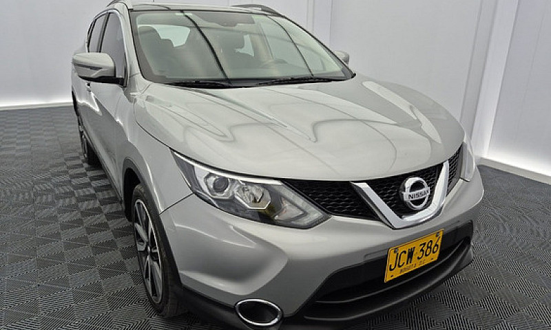 Nissan Qashqai 2.0 E...